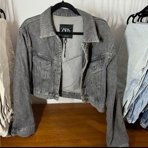 Zara lightweight cropped denim jacket